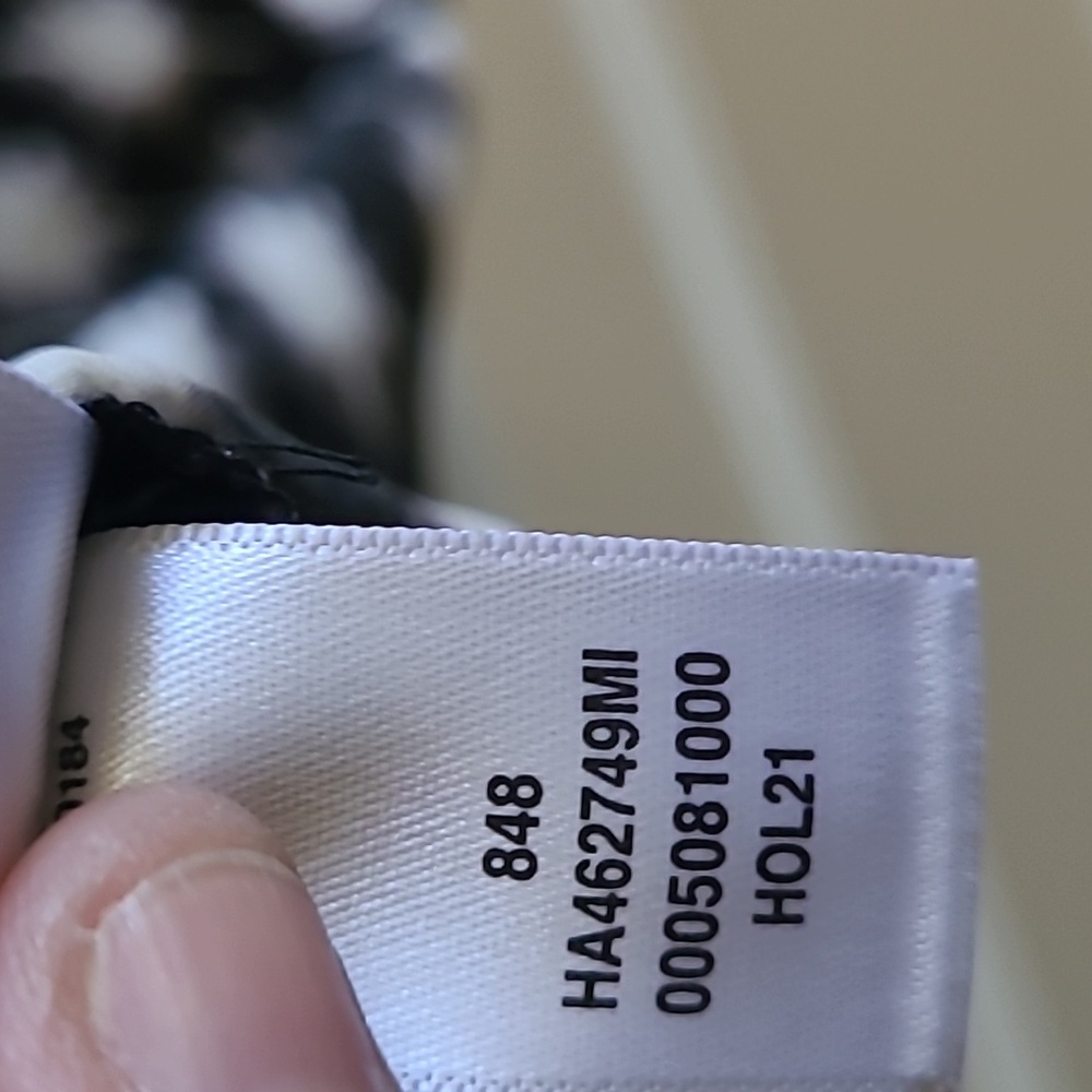 NEW Halogen Starburst B&W Faux Wrap Front With Snap, Sz 1/1X - Picture 5 of 5